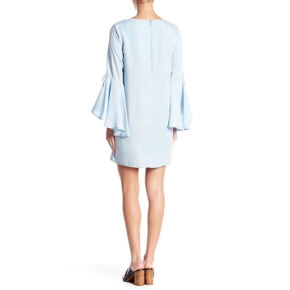 Light Blue Challis V-Neck Bell Sleeve Shift Dress Size 22W 3X Plus Size Fall - Picture 2 of 9